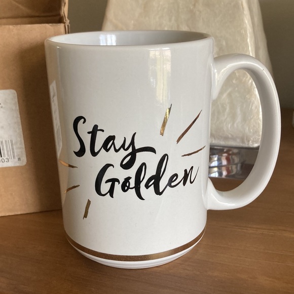 StyleLife Stay Golden Mug - Picture 1 of 4